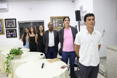 Evento do Dia da Mulher  Mulher  "aquela que faz a diferença".